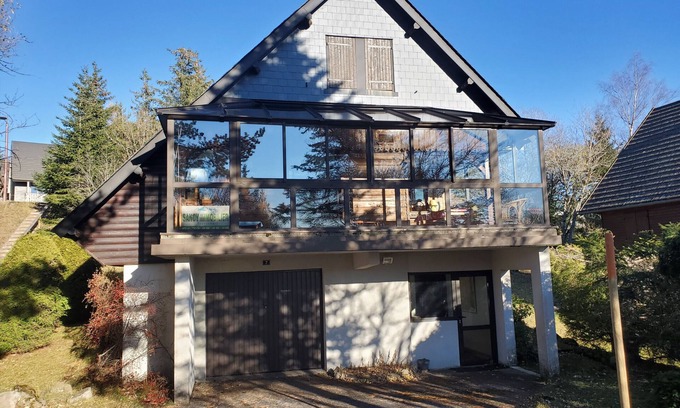 Besse-et-Saint-Anastaise Chalet De Esquí | MAGNIFIQUE CHALET DE VACANCES ( Sapinière)