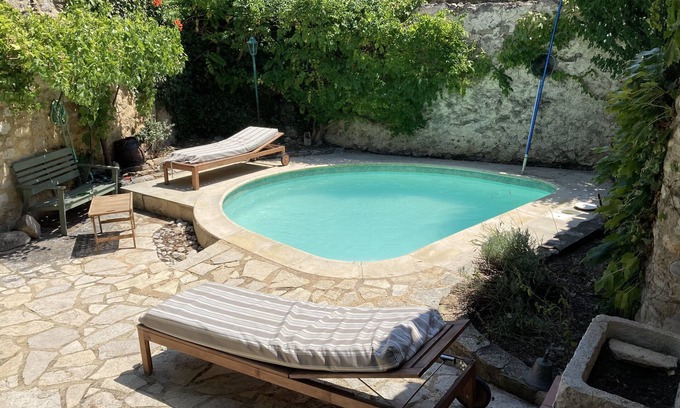 Mirabel-aux-Baronnies Casa | Magnificent Provencal village house