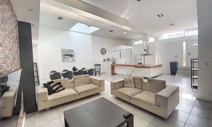 Vassieux - Crepieux Apartamento | Magnificent 158m² loft in Caluire le bas, 10mm from Lyon 6,