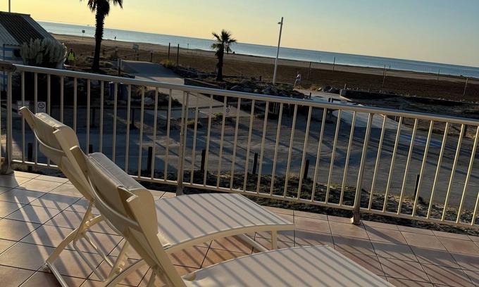Gruissan Plage Chalet De Esquí | MAGNÍFICO CHALET FRONT DE MER '' LE GRAND LARGE ''