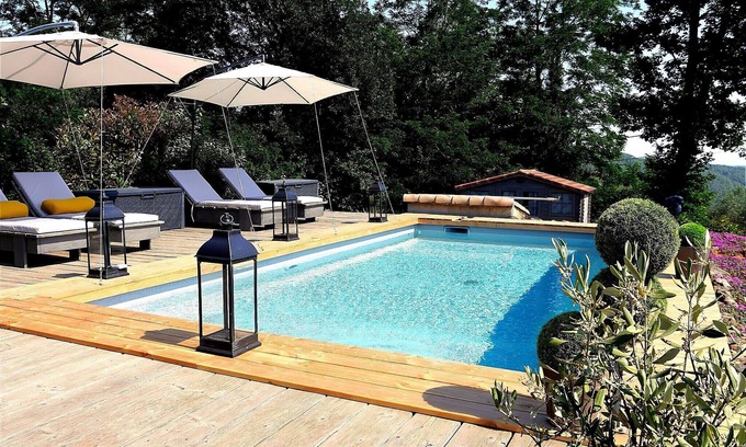 Payzac Casa | ¡Hermosa casa rural en Ardèche con piscina!