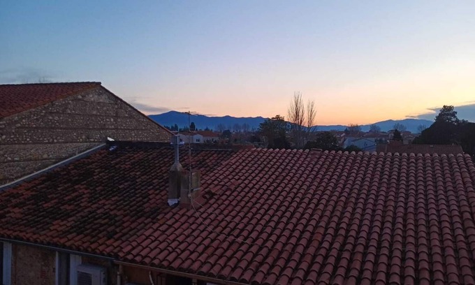 Cabestany Apartamento | Magnificent duplex with panoramic view of the Canigou