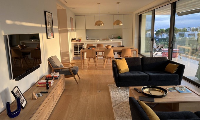 Caldes de Malavella Apartamento | Magnificent penthouse in the heart of Camiral Golf & Wellness-Barcelona