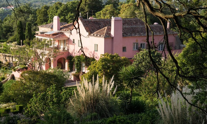 Monserrate Villa | Magnífica villa familiar histórica con piscina privada, capilla y amplios terrenos.