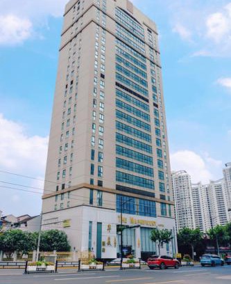Huangpu Hotel | Magnificent International Hotel