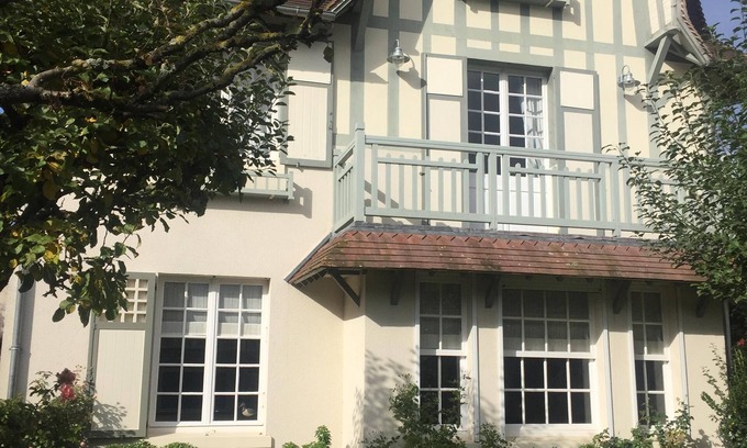 Deauville City Centre Casa | Magnífica propiedad en el corazón de Deauville