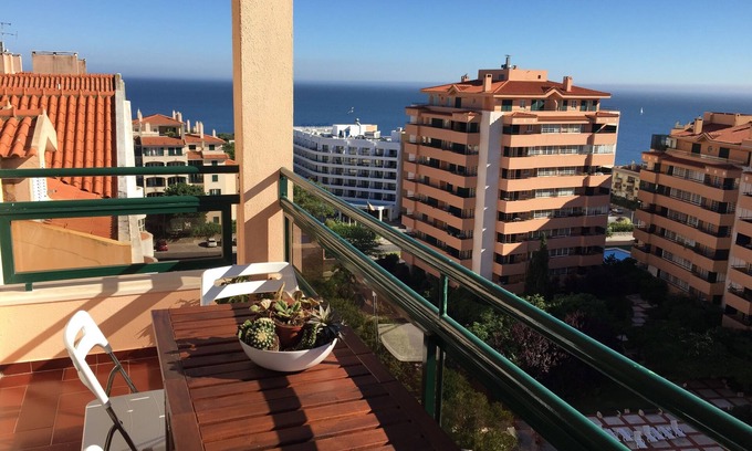 Cascais Apartamento | Magnífica vista! Muy soleado, decorado en el corazón de Cascais