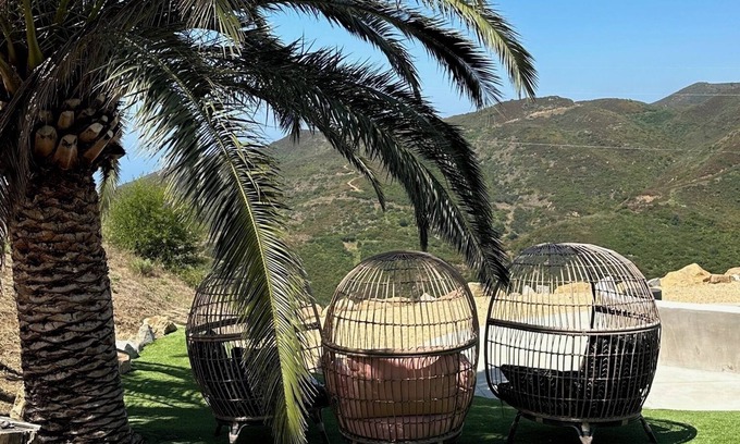 Malibu Casa | Magnificent views in luxurious, secluded 3-bedroom hillside retreat in Malibu