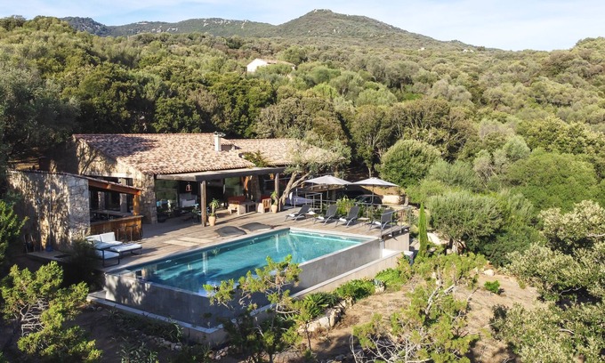 Olmeto Villa | Magnífica villa de 200m2 av climatizada piscina climatizada vista al mar playa 200m
