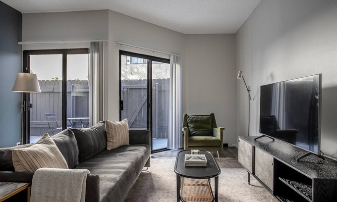 Westwood Apartamento | Magnificent Westwood 1BR, close to UCLA, by Blueground