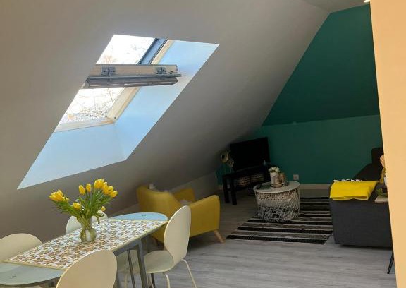 Saint-Marcel Apartamento | Magnifique logement, confortable et paisible.