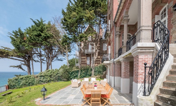 Dinard Casa | Magnifique Maison Familiale Avec Accès Direct à la Plage