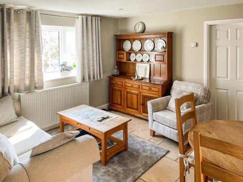 Carlton Miniott Casa | Magnolia Cottage