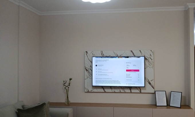Tirana Apartamento | Magnolia's, Cozy 2-bedroom apartment in lovely Tiranë with WiFi, AC