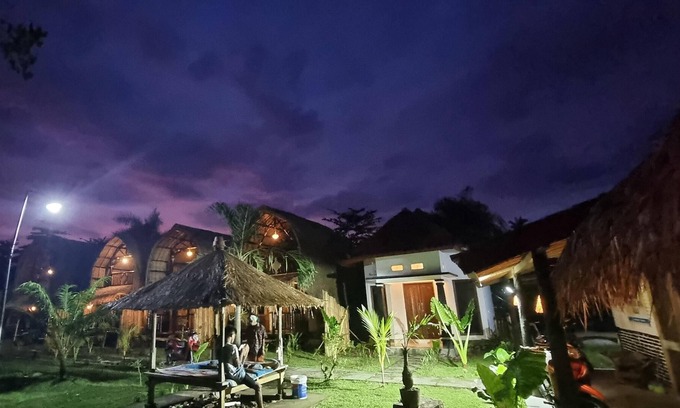 Selong Belanak Cabina | Mahkota Atia Bungallow