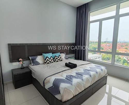 Kuantan Apartamento | Mahkota Valley Suite Pool View with 2 bedroom and Netflix