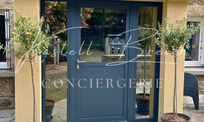 Ploumagoar Casa | Maïe Bail's house and garden