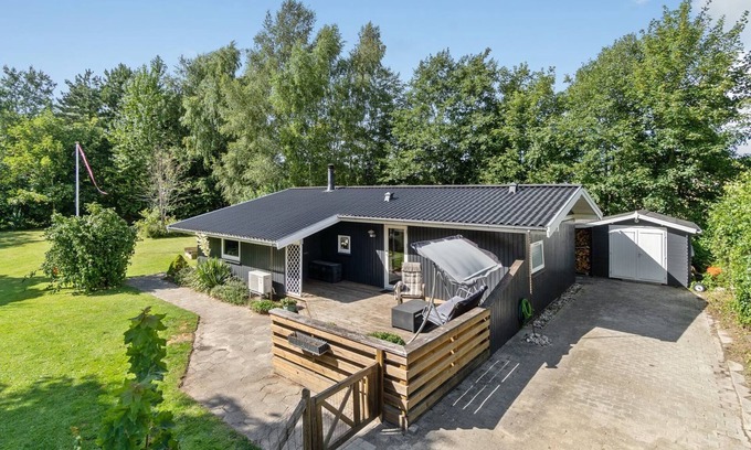 Follenslev Casa | "Maiken" - 1.5km from the sea by Interhome
