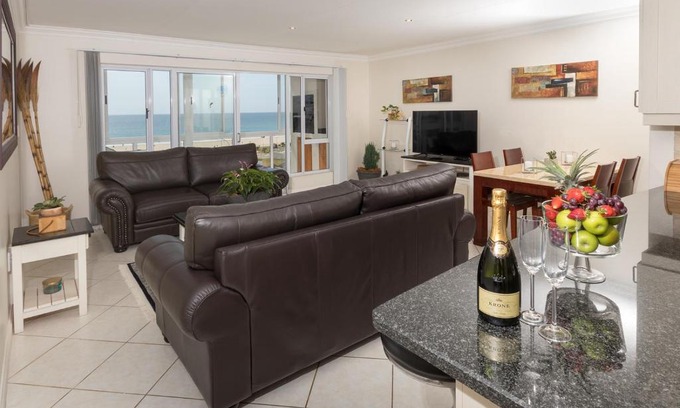Jeffreys Bay Apartamento | Main Beach Penthouse
