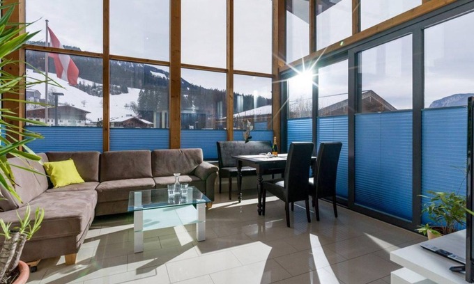 Scheffau am Wilden Kaiser Cama Y Desayuno | Maisonett-wohnung mit Küche, Wintergarten, 2 SZ - Blaiken Appartements