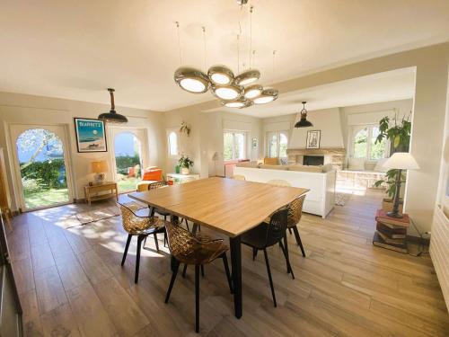 Benodet Casa | Maison 5 chambres à 150 m de la plage, rénovée, jardin, proche restaurants et commerces - FR-1-481-161