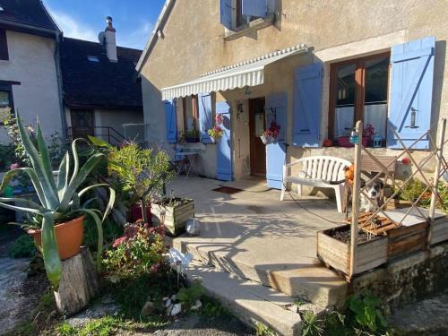 Les Planches-pres-Arbois Casa | Maison avec terrasse avec vue sur la Reculée