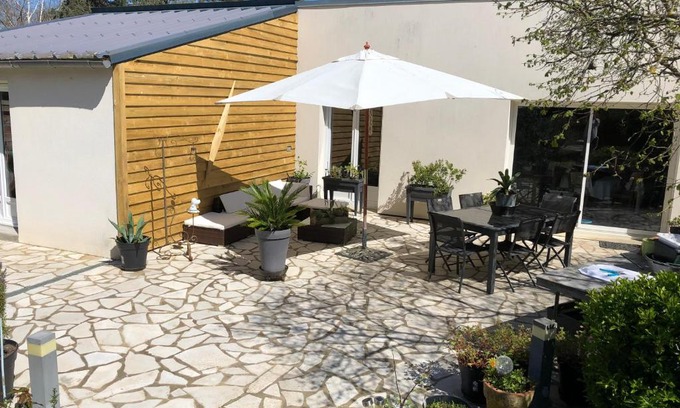 Le Mans Casa | Maison au cœur du circuit des 24 heures du Mans