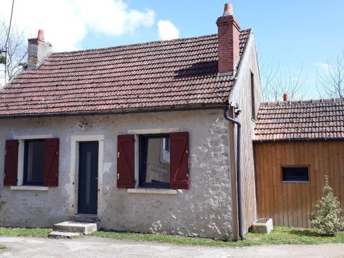 Le Menoux Casa | Maison avec jardin, piscine chauffée et baignade à proximité - Le Menoux - FR-1-591-234