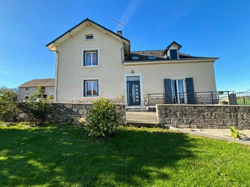 Asson Casa | Maison avec piscine, boulodrome dans les Pyrénées