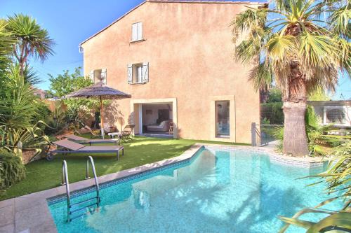 Cuers Casa | Maison avec piscine et jardin- 4 chambres 8 pers