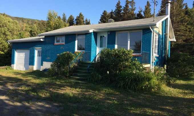 Sainte-Anne-des-Monts Casa | Maison Bleue