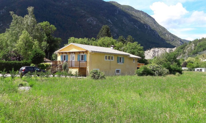 Castellane Casa | Maison Castellane