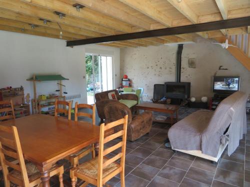 Briantes Casa | Maison champêtre, cheminées, vidéo projecteur, jeux