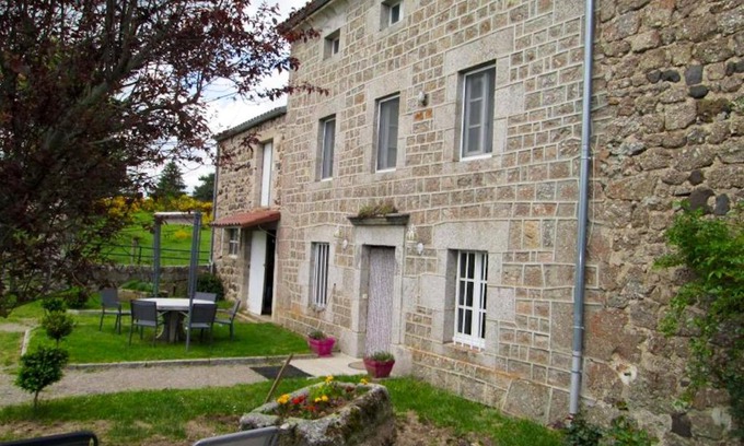 Cubelles Casa | Maison charmante à Cubelles avec vue sur la montagne