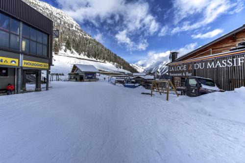 Dolonne Apartamento | Maison Checrouit CIR VDA Courmayeur 0079