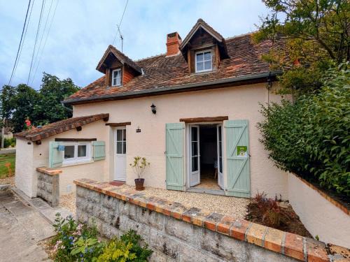 Mezieres-en-Brenne Casa | Maison confortable avec jardin clos, wifi et parking, idéale pour se ressourcer en pleine nature - FR-1-591-612