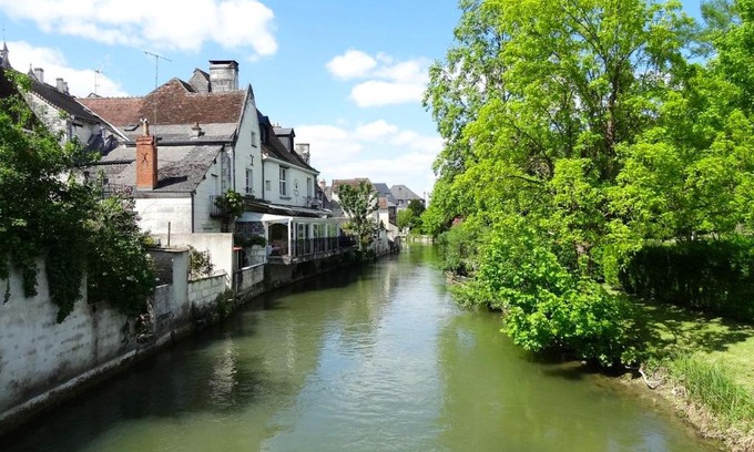 Loches Casa | Maison confortable à Loches + Jardin spacieux