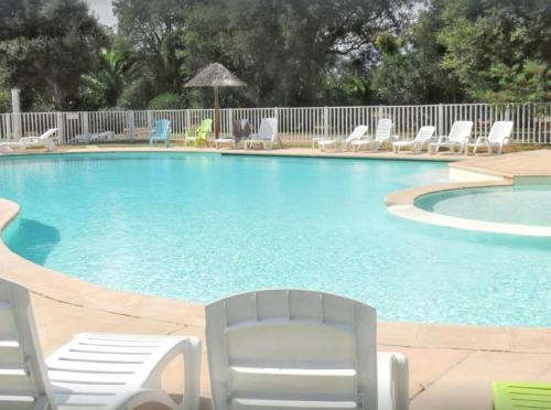 Lecci Casa | Maison conviviale à Lecci avec piscine partagée 70 m² 8 personnes