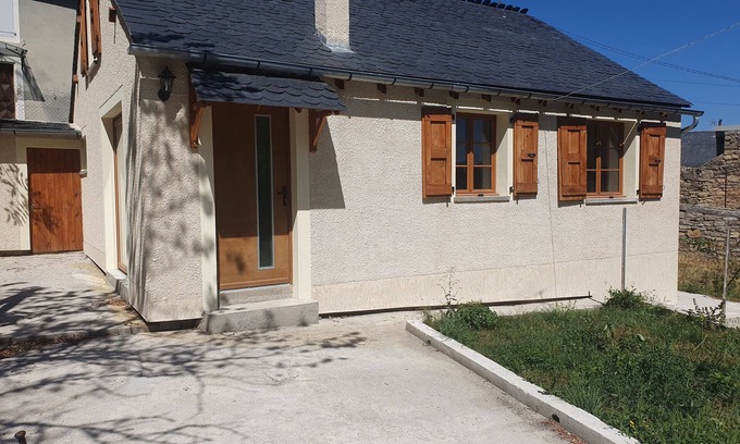Mende Casa | Maison Dépendance