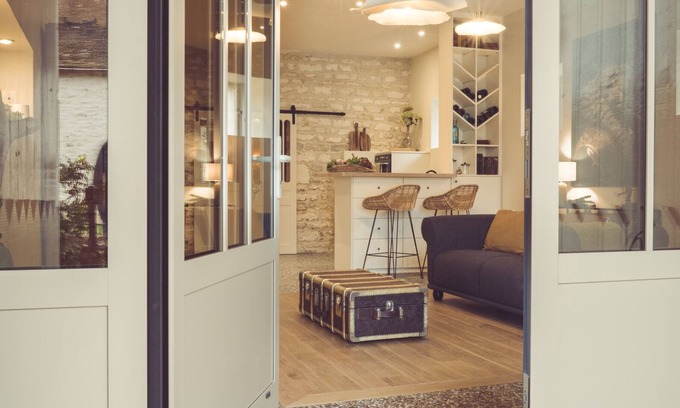 Chablis Cabaña | Gîte-Exclusivo-Un Air de Famille-Vista al rio-Baño en la habitacion