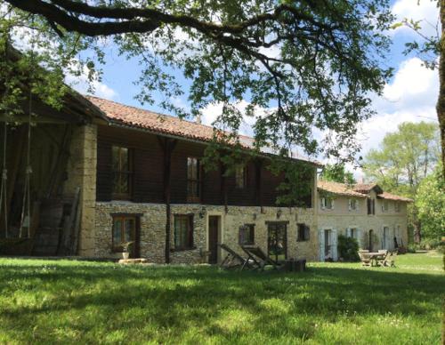 Cazeneuve-Montaut Casa | Maison d'hôtes Bélinaire - Au coeur de la nature
