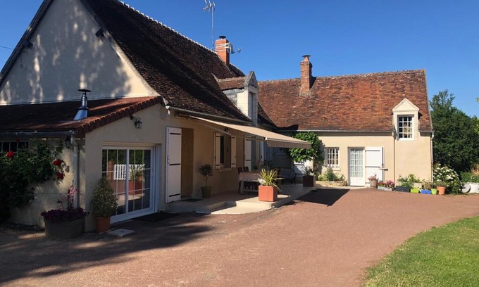 Saint-Hippolyte Casa | Maison d Hôtes La Petite Jucherie
