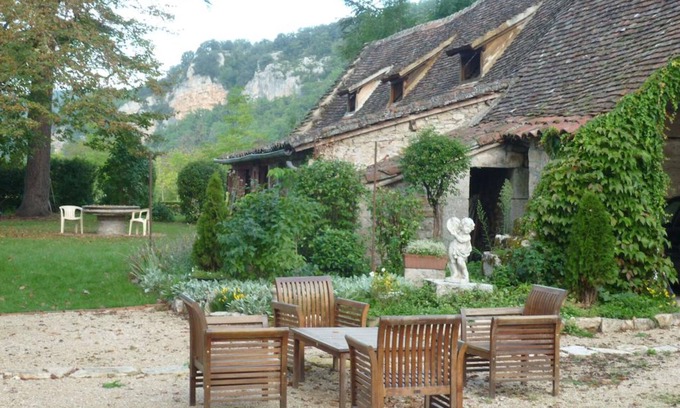 Tour-de-Faure Apartamento | Maison d'hôtes Redon