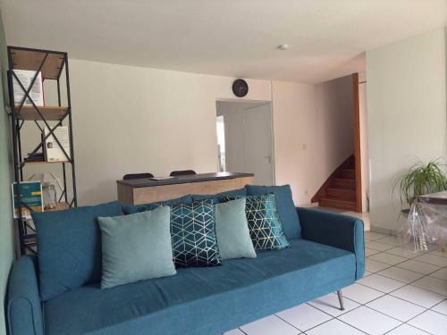 Ruaudin Apartamento | Maison de 82m2 proche du Mans avec parking privé