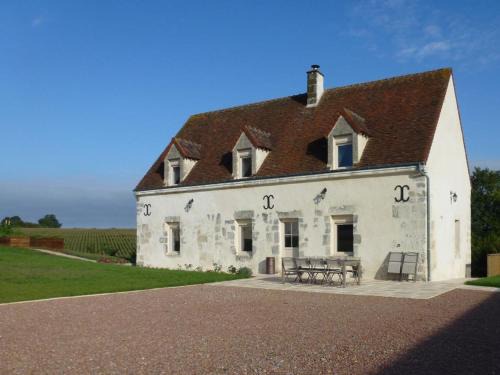 Mauves-sur-Huisne Casa | Maison de campagne rénovée avec jardin clos, terrasse, jeux, 5 chambres, et animaux acceptés - FR-1-497-109