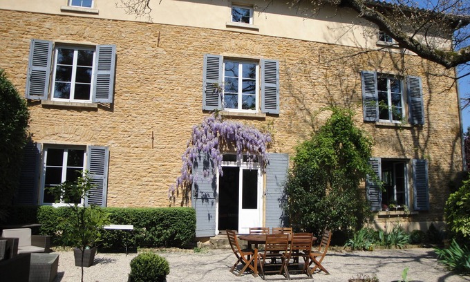 Lacenas Casa | Maison de Campagne au Cœur du Beaujolais