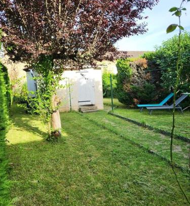 Mansac Casa | Maison de campagne avec jardin près du Périgord