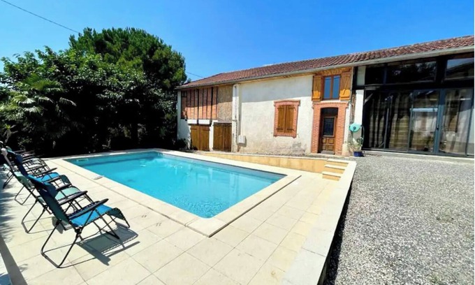 Mun Casa | Maison de Campagne Chaleureuse