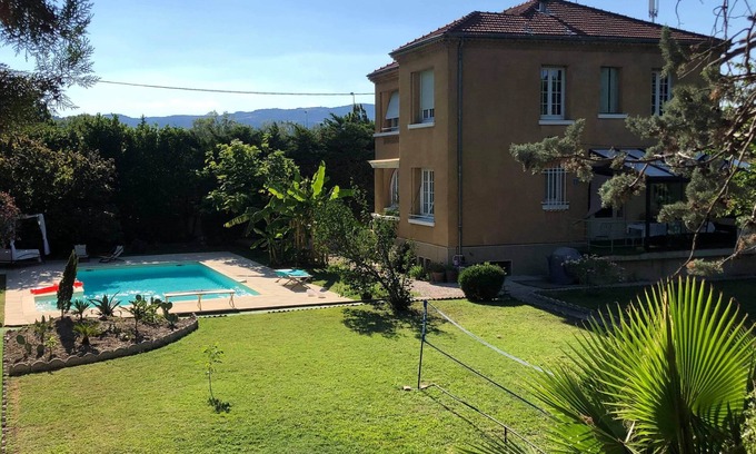 Bourg-les-Valence Casa | Maison de Caractère Grand Jardin Clos