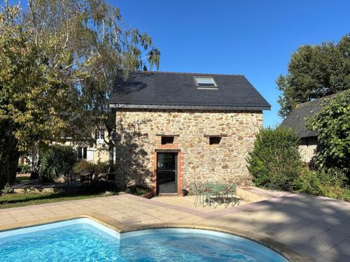 Soucelles Casa | Maison de charme avec piscine